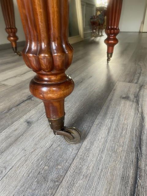 Victoriaanse massief mahonie houten tafel