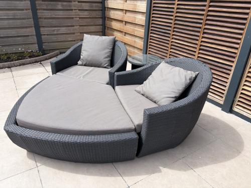 Tuinset loveseat