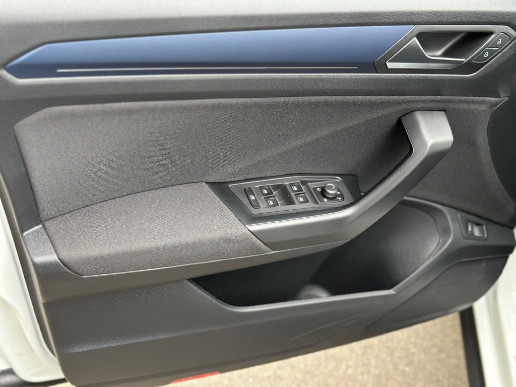 Volkswagen T-roc 1.5 tsi 150pk dsg united | led | camera | virtual cockpit 