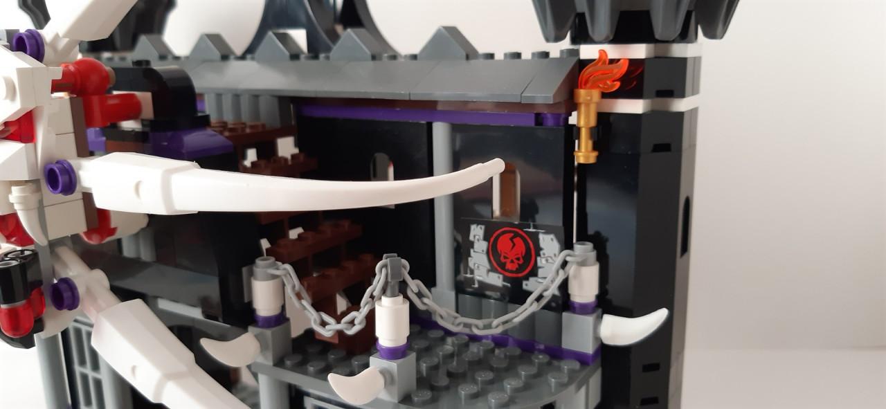 LEGO NINJAGO  2505: Spinner Duistere Fort Garmadon