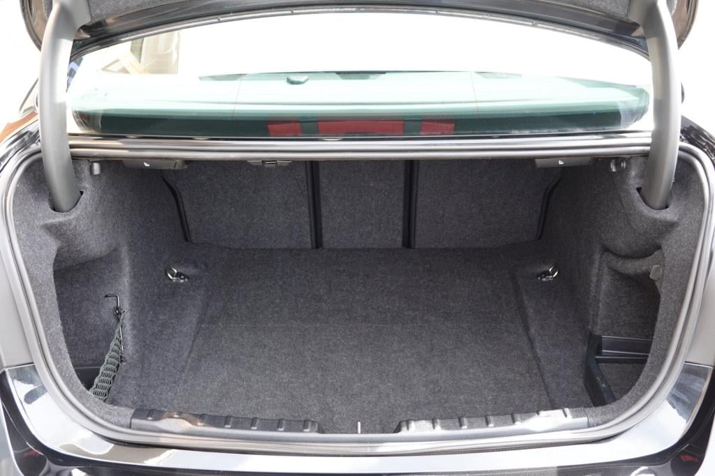 BMW 3-serie 320i executive