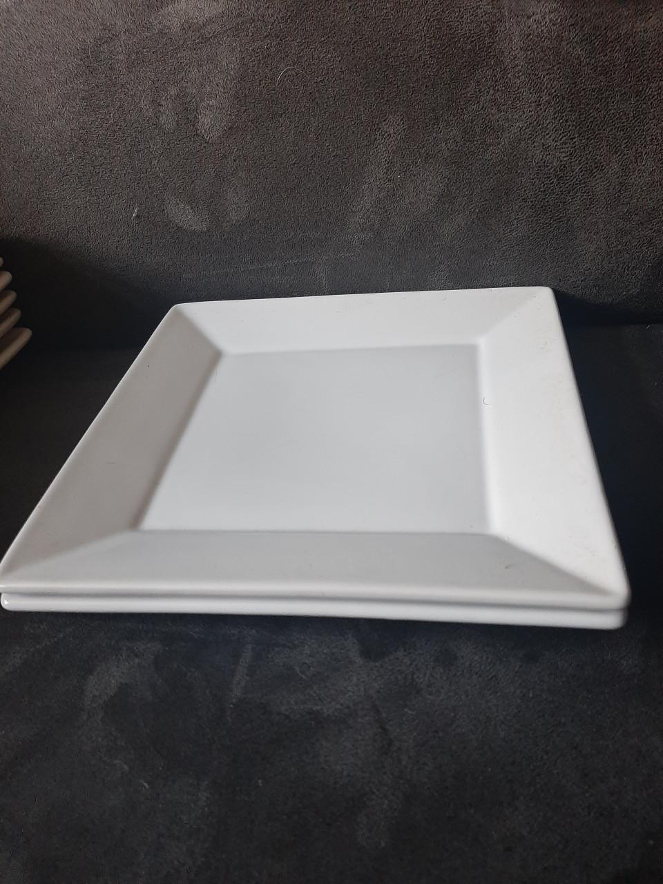 Vierkante dinner en dessert borden