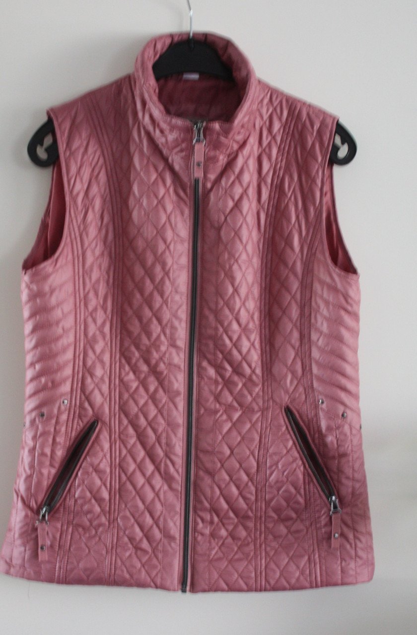 Metallic roze  bodywarmer maat 40