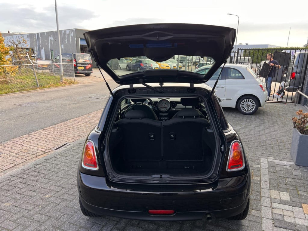 Mini One 1.4 anniversary business
