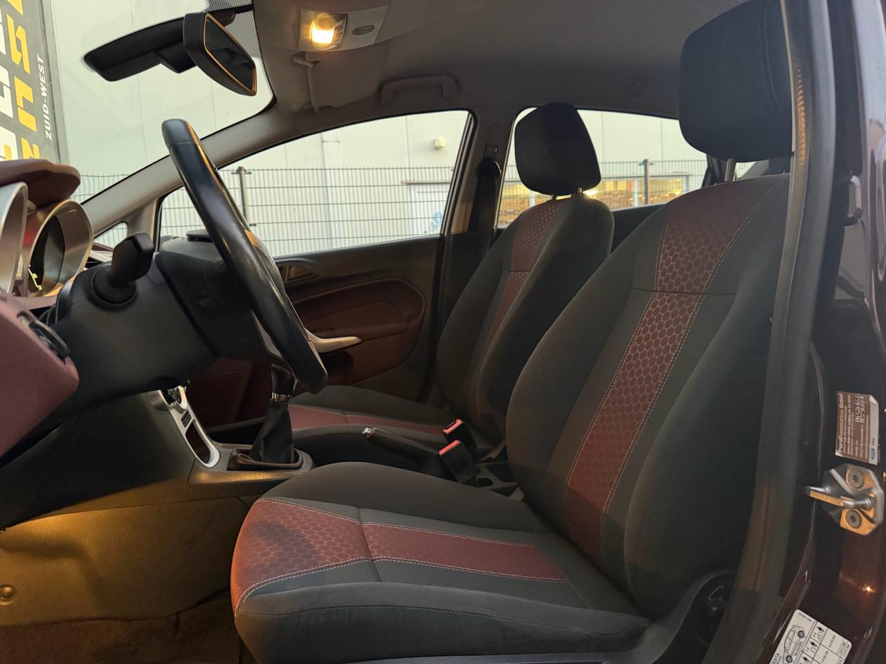 Ford Fiësta 1.4 71KW Titanium 5DR 2010 Airco Cruise Nap