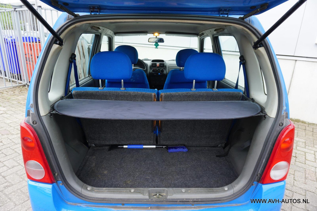 Opel Agila 1.2-16v color edition