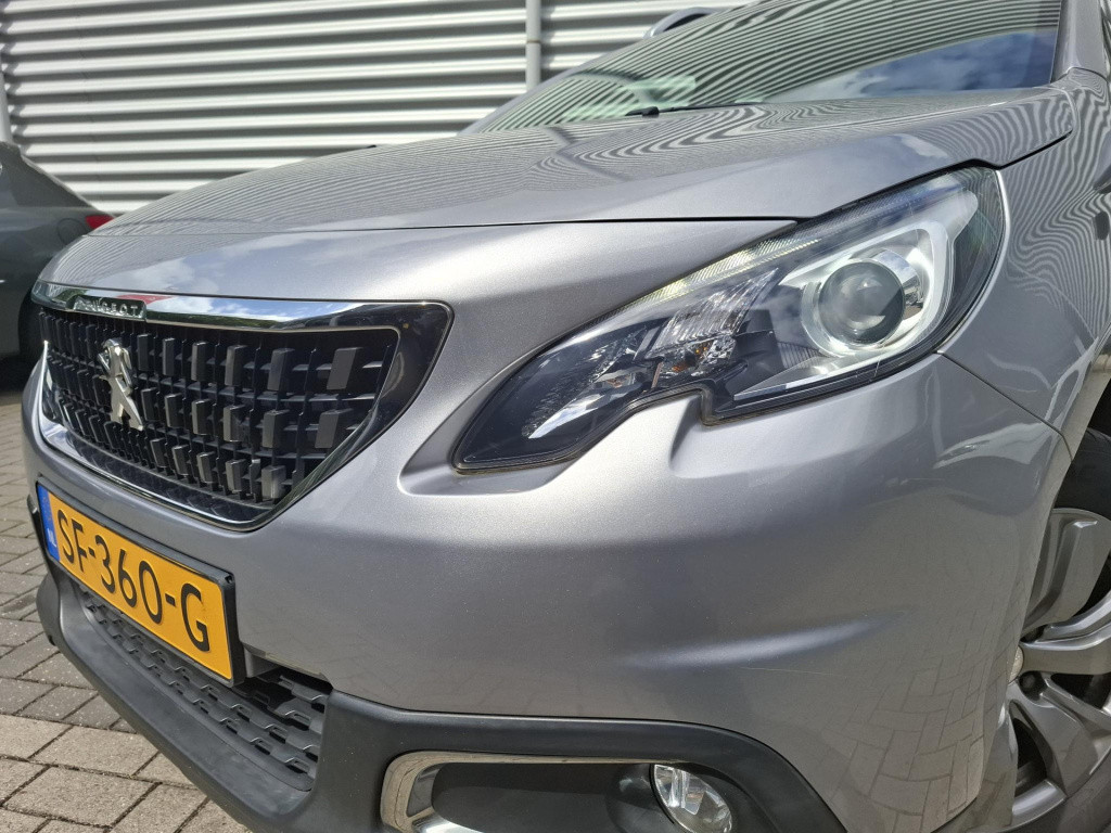 Peugeot 2008 suv 110 blue lion navi/lmv/park