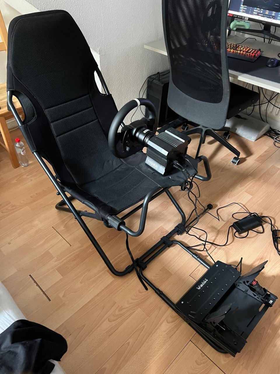 Complete simrig met Moza R5 bundle + brake performance kit