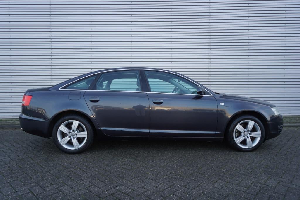 Audi A6 limousine 2.4 v6 pro line automaat - climate / stoelverw. / cruise 
