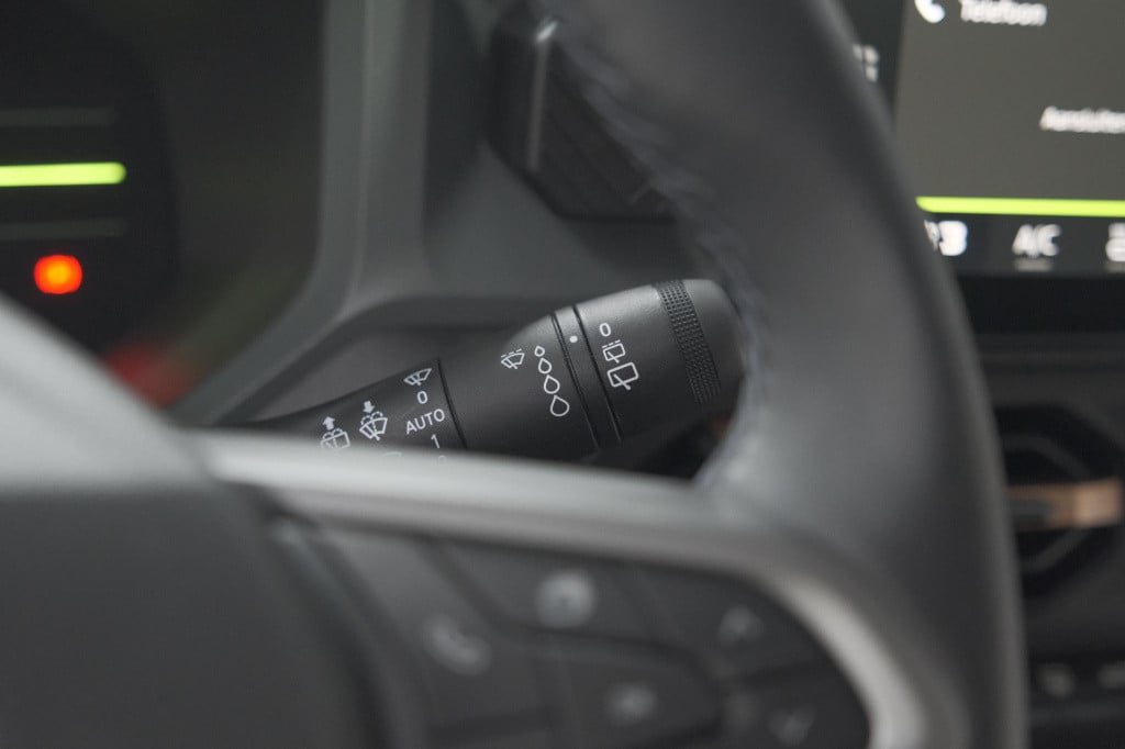 Dacia Duster mild hybrid 130 extreme | camera | apple carplay | parkeersens