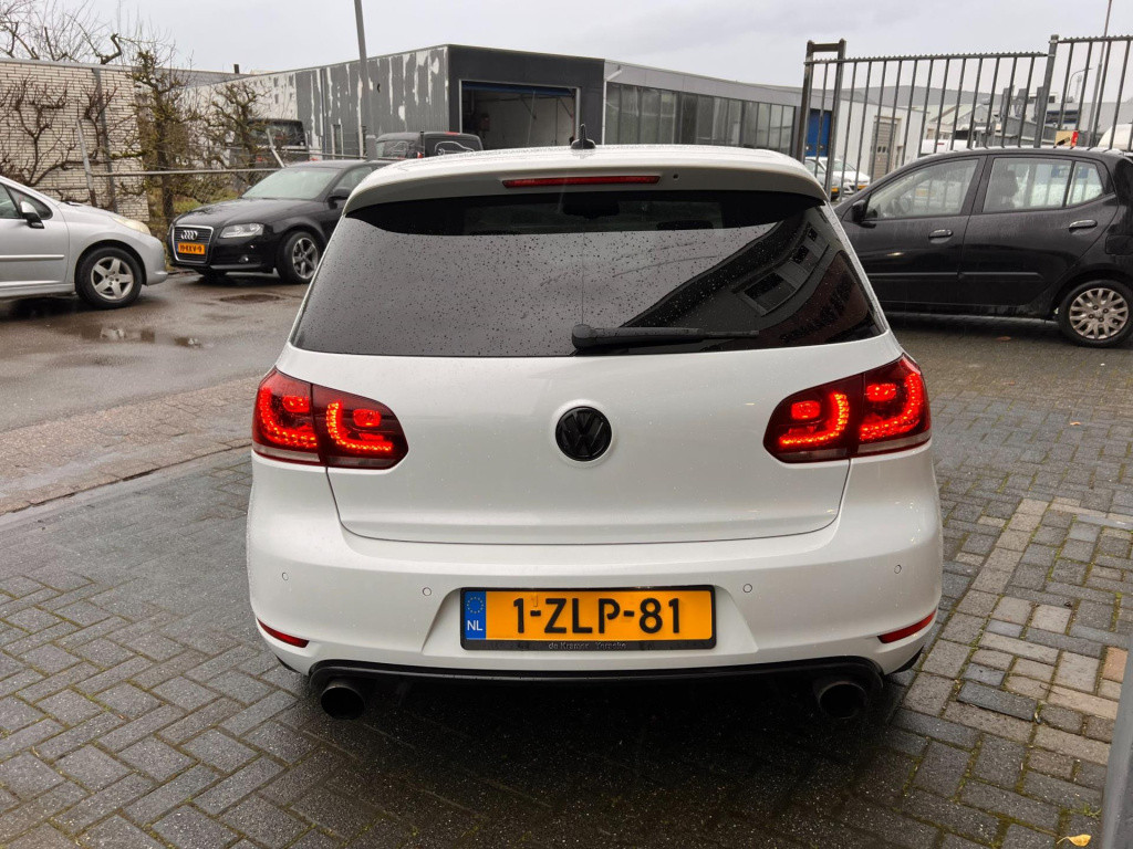 Volkswagen Golf 2.0 gti edition 35