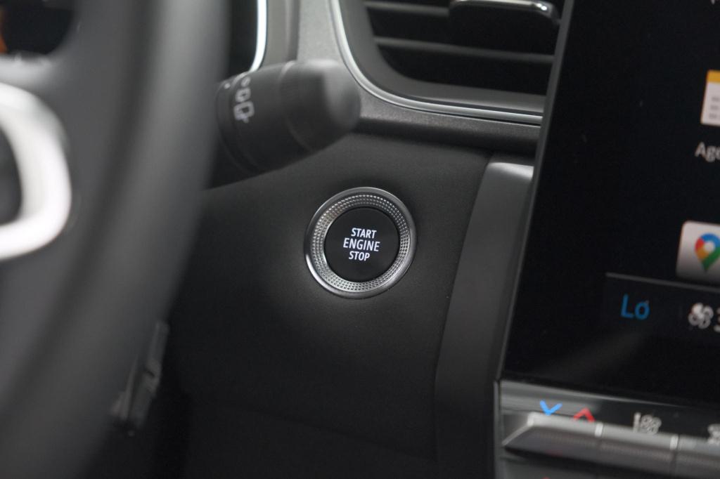 Renault Captur mild hybrid 160 edc techno | nieuw model | camera | navigati