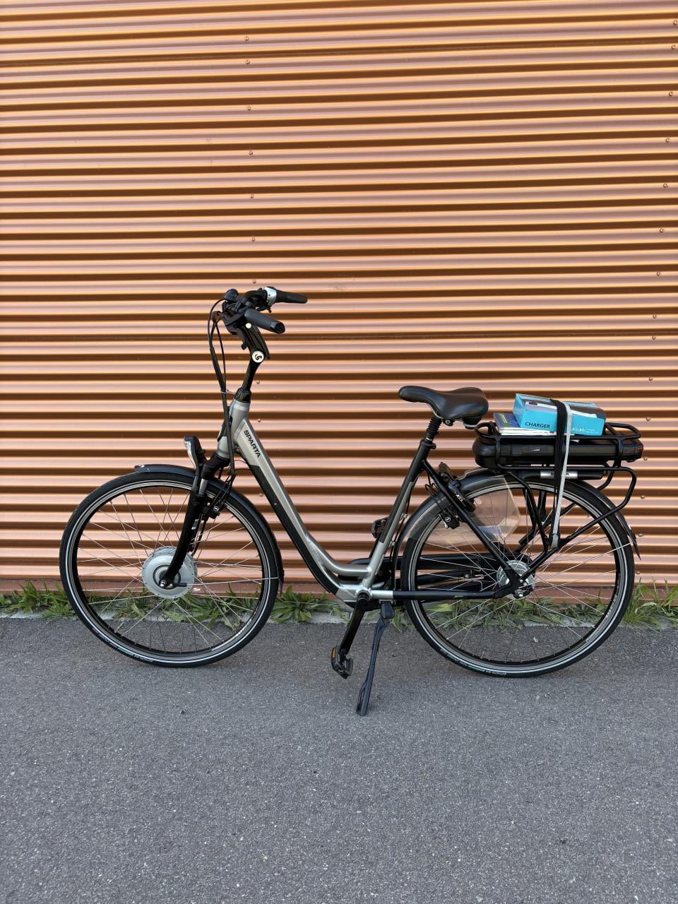 Prachtige Sparta F8e elektrische fiets – 8 Versnellingen