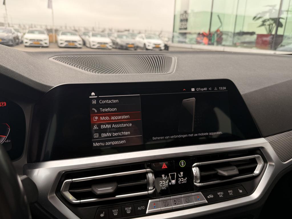 BMW 3-serie 320i high executive edition | head-up | led | leder | hifi | ac