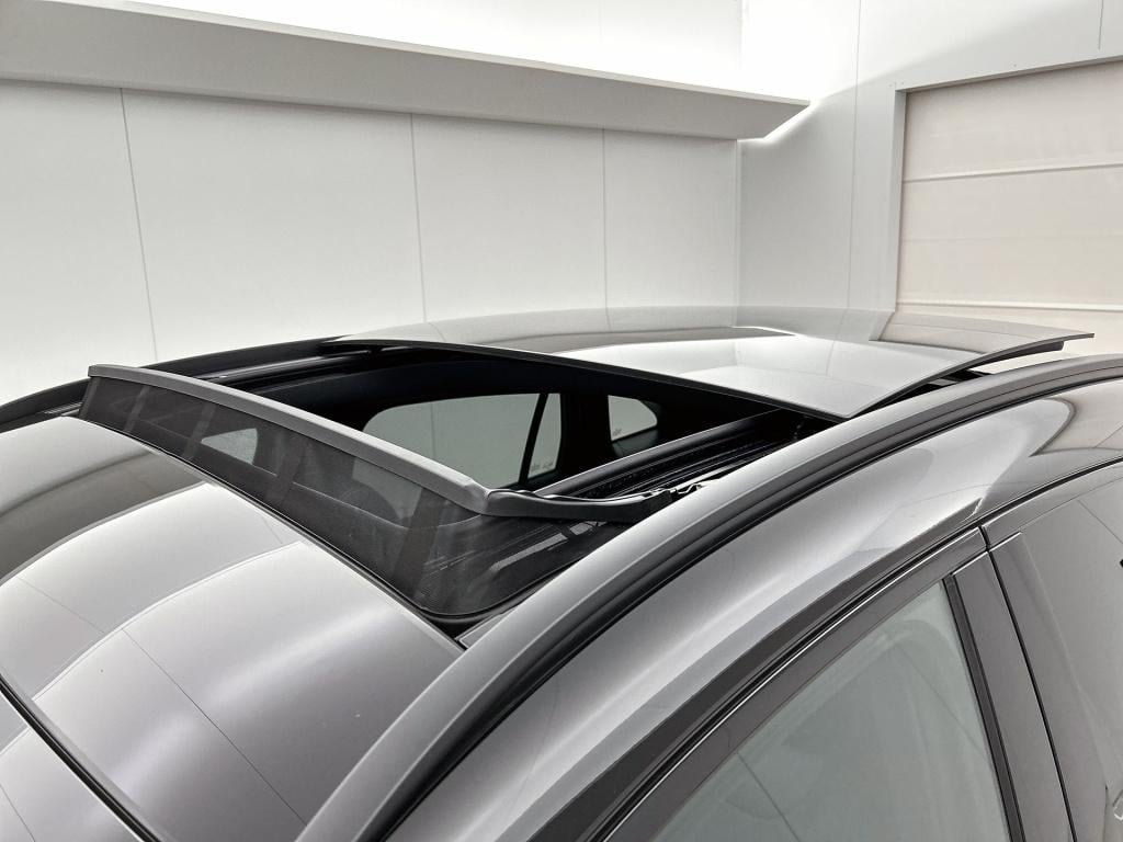 Mercedes-Benz Gla-klasse 250 e 140 year edition | plus pakket | parkeerpakk