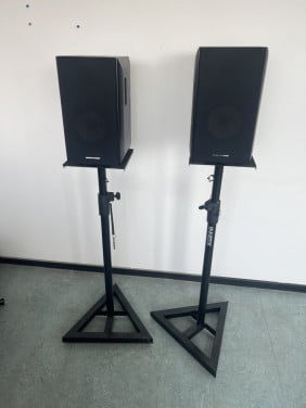 Thonet & Vander monitorset bluetooth met statieven