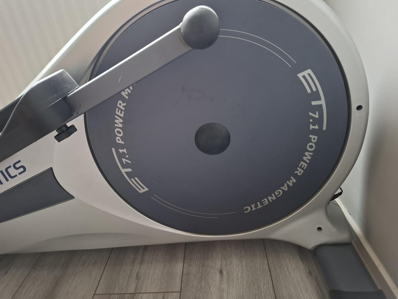 Crosstrainer