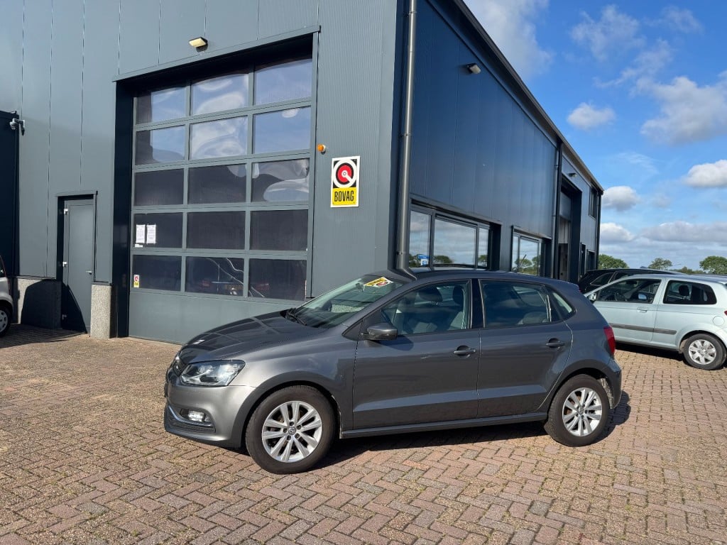 Volkswagen Polo 1.2 tsi highline
