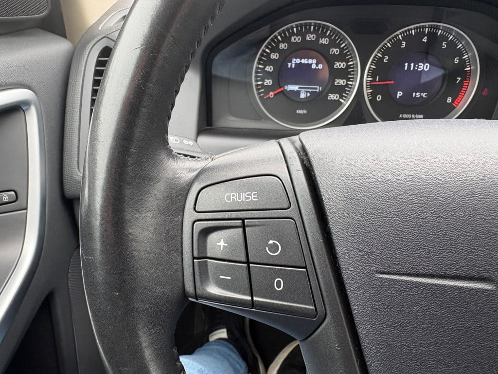 Volvo XC60 2.0 t5 kinetic