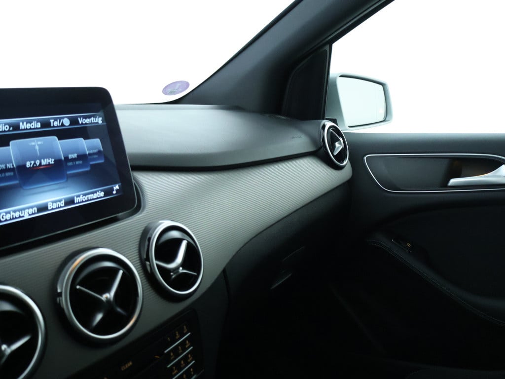 Mercedes-Benz B-Klasse 180 ambition | panoramadak | memory stoel | climate 