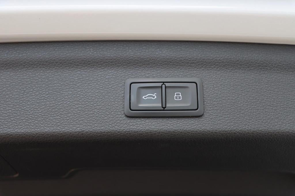 Audi Q3 35 tfsi pro line s 150pk s-tronic | stoelverwarming | 360 camera | 