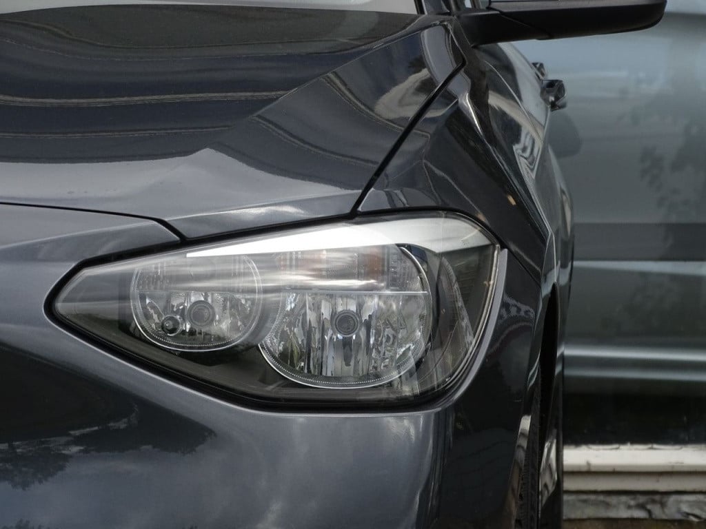 BMW 1 Serie 114i | 18" | bluetooth