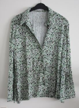 Blousem et zwart groen motief maat 42