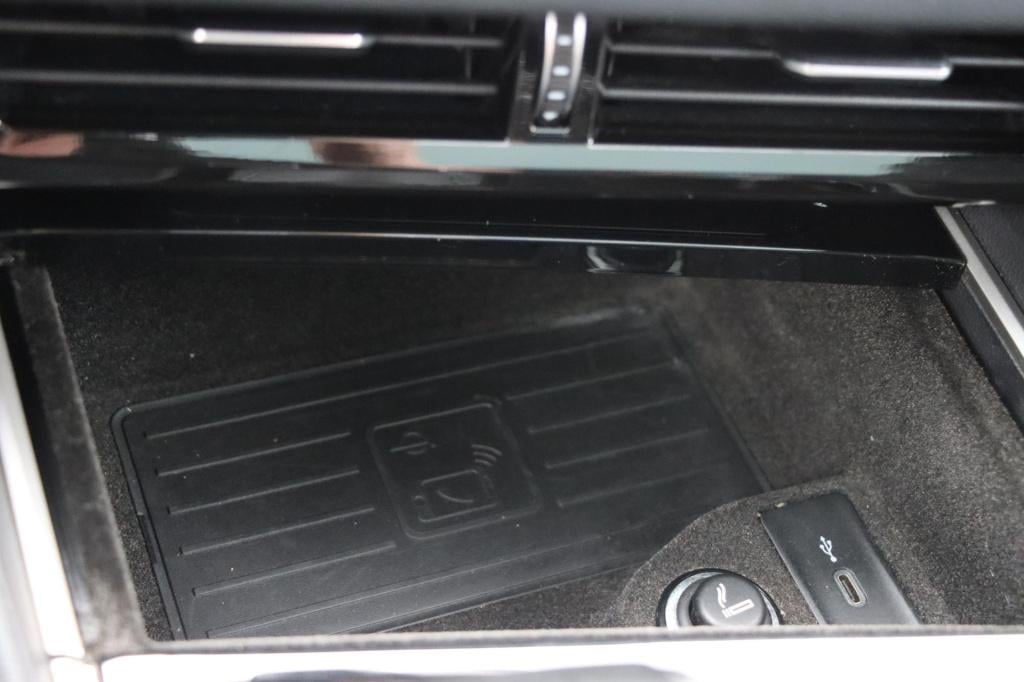 Volkswagen Touareg 3.0 tsi ehybrid 4motion black style 380pk tiptronic | so