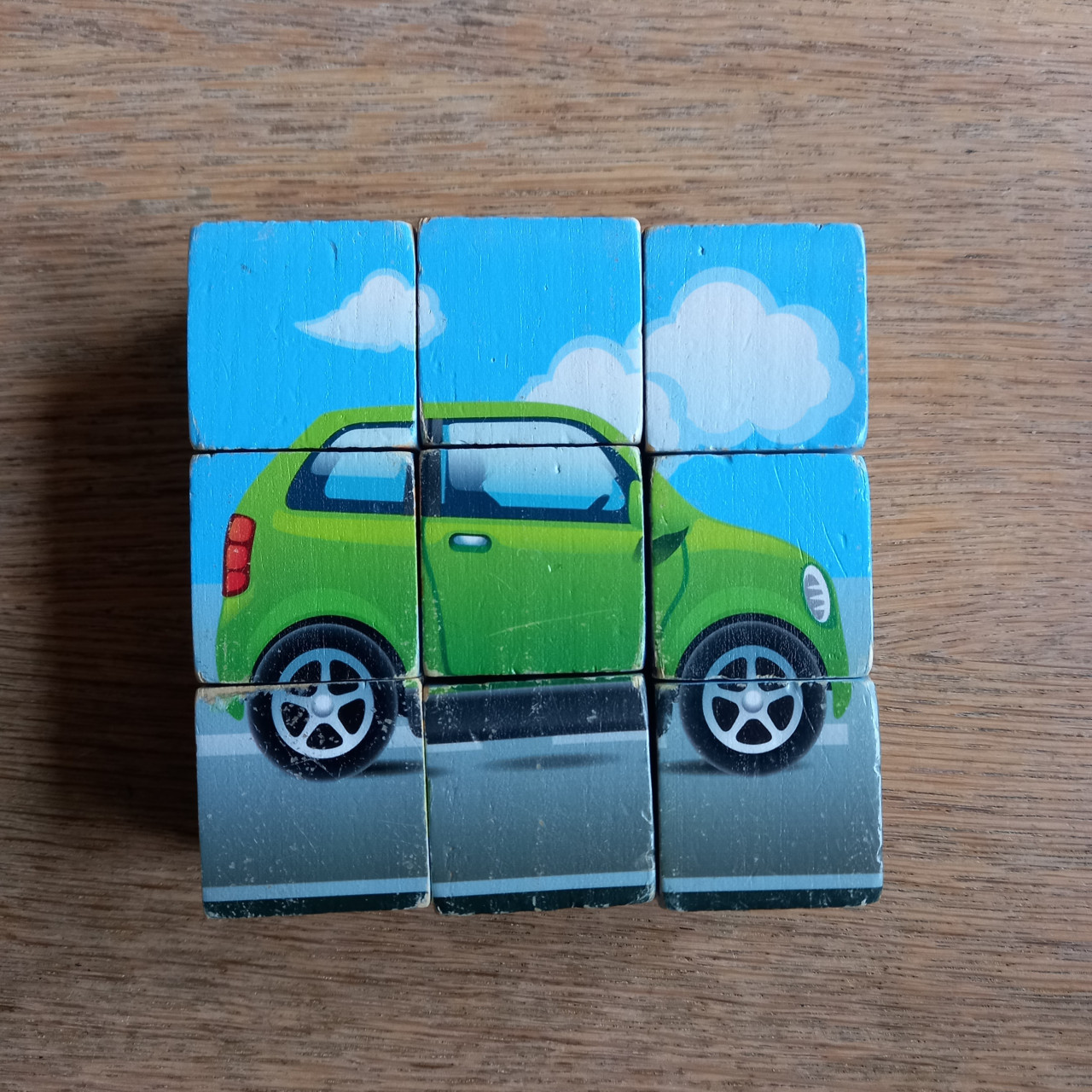 3 blokpuzzels met ieder 6 verschillende afbeeldingen