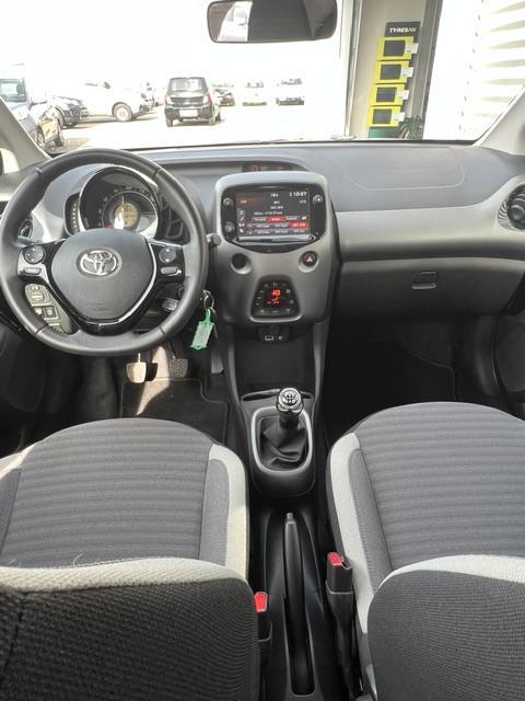 Toyota Aygo 1.0 vvt-i x-cite lage km-stand! 1e eigenaar, dealer oh