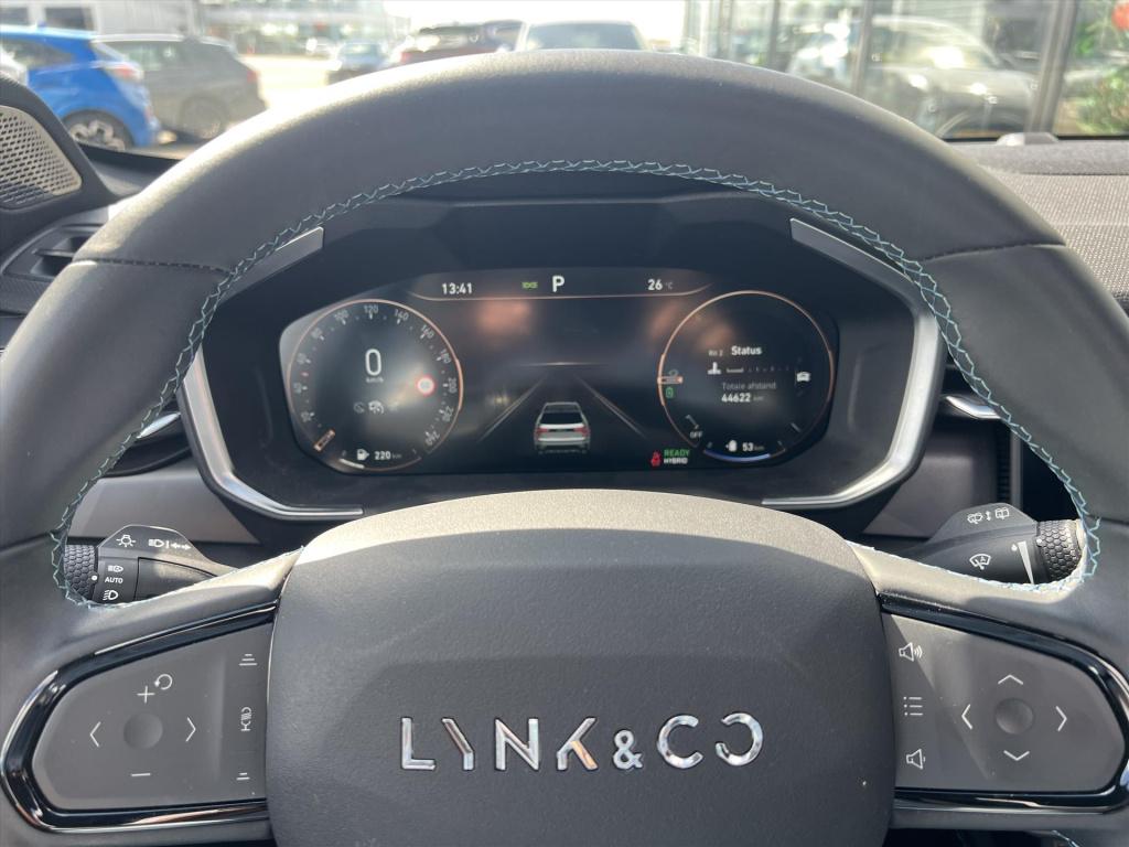 Lynk & Co 01 1.5 261pk phev 7dcth , panodak , adaptive cc , carplay