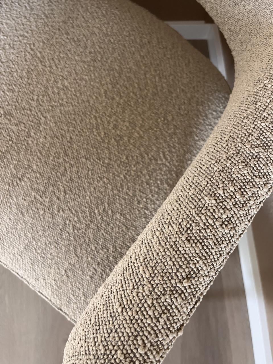 Fauteuil van bouclé stof