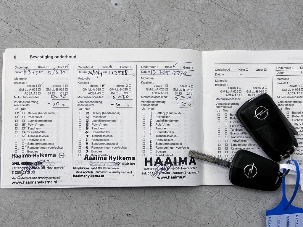 Opel Corsa 1.2-16v business+ | trekhaak | nieuwe apk |