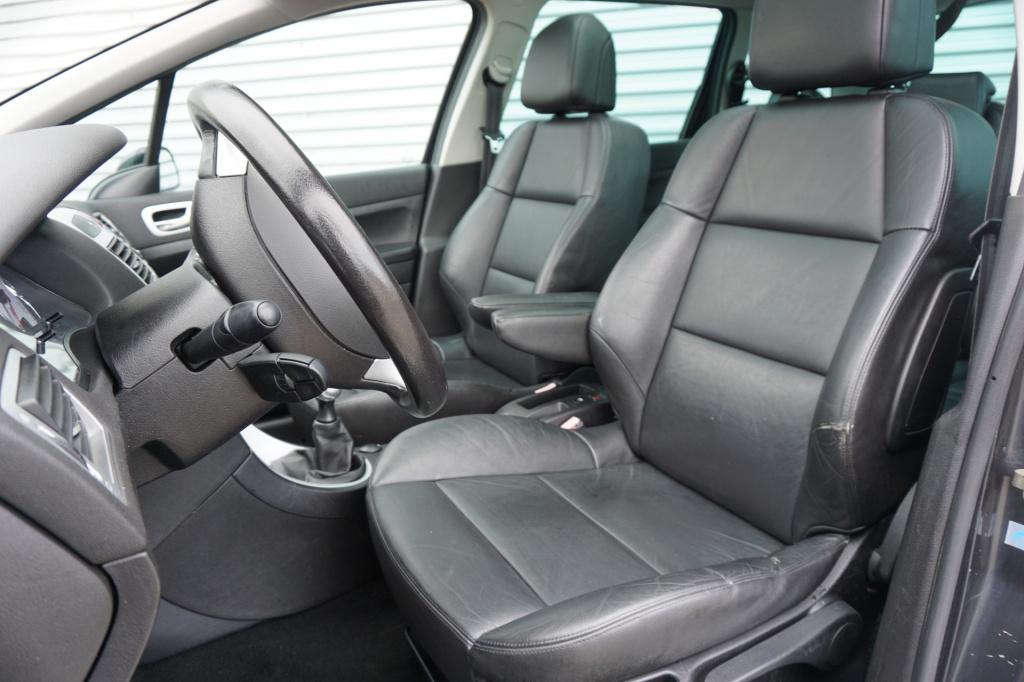 Peugeot 307 sw 1.6-16v griffe climate / cruise / pano / leder / parkeers. /