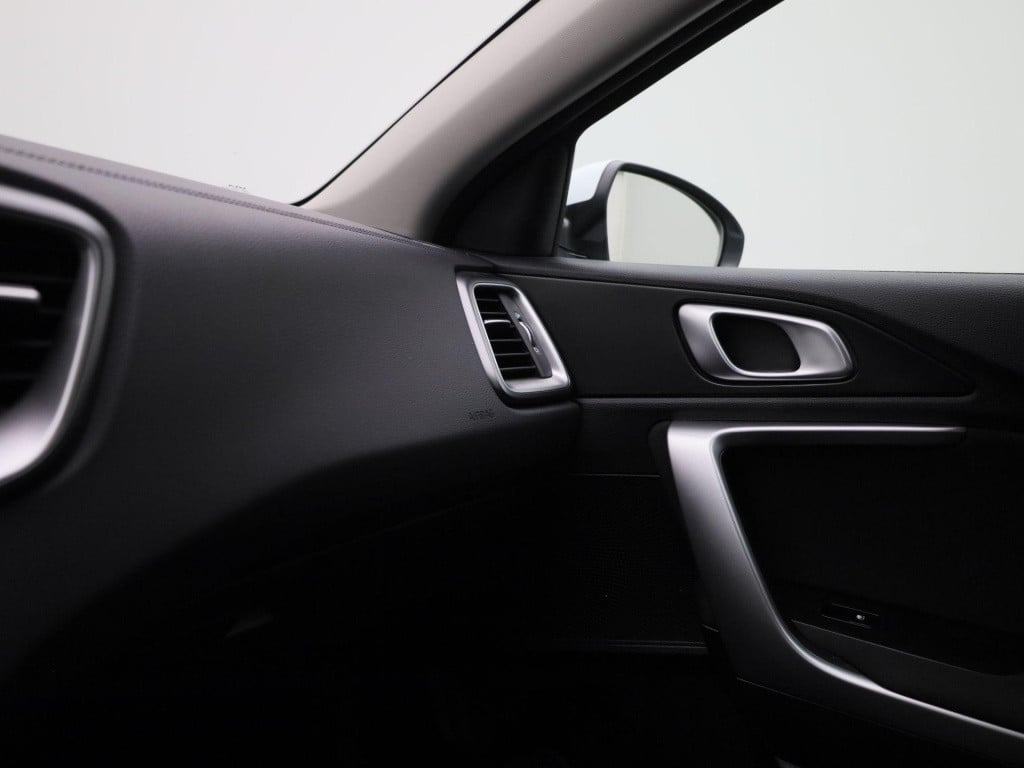 Kia Ceed Sportswagon 1.0 t-gdi dynamicline | lmv | navigatie | climate cont
