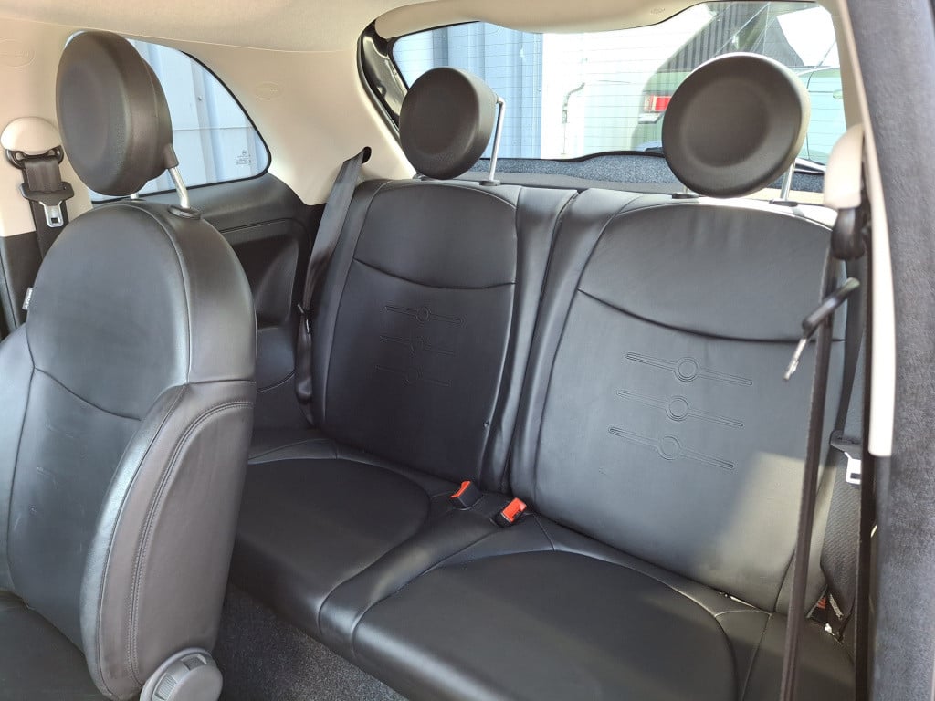 Fiat 500 1.2 lounge | airco | cruise | pano | leder