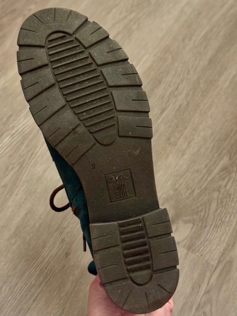 Comfortabele suède veterboots met rits van Ara in maat 43