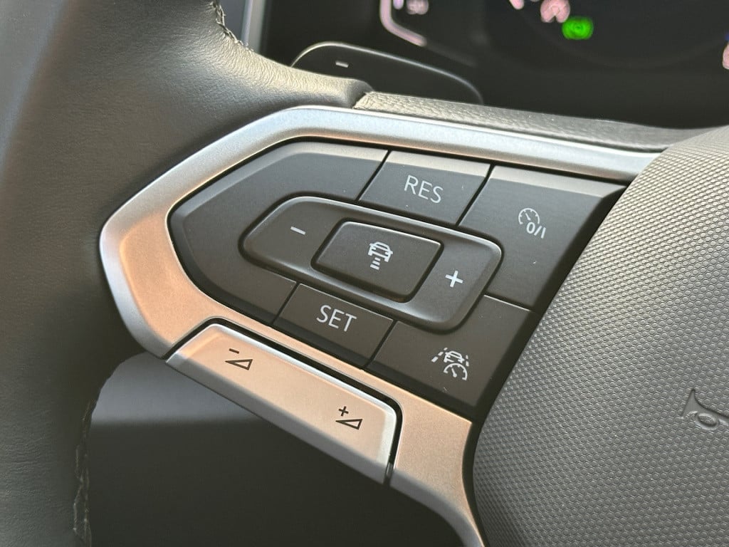 Volkswagen T-roc 1.5 tsi 150pk dsg style carplay | camera | keyless | elek.