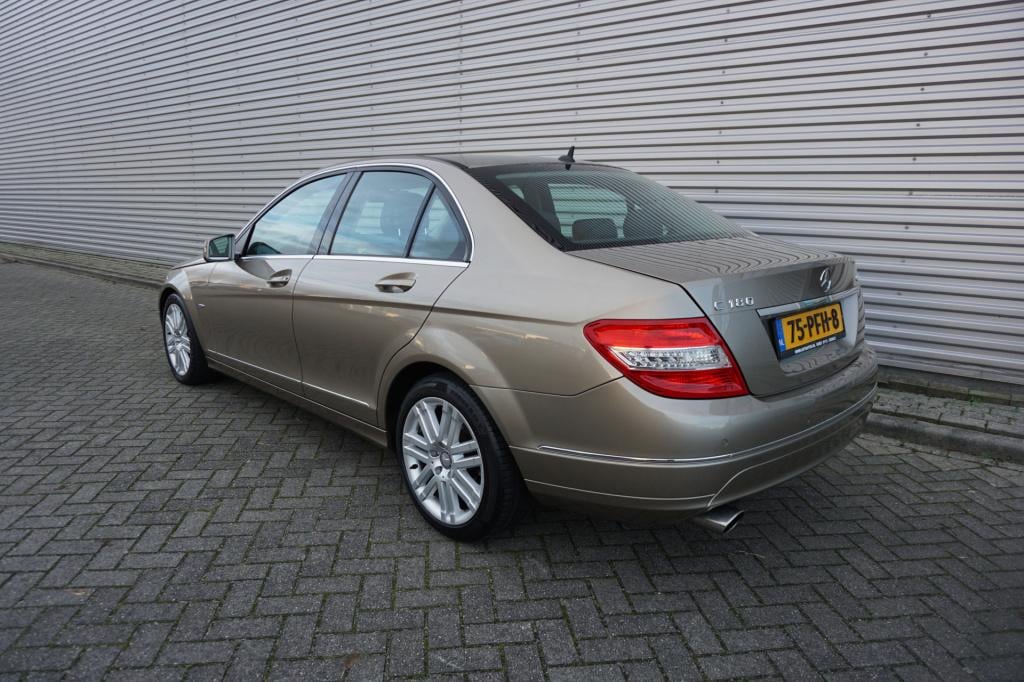 Mercedes-Benz C-Klasse 180 cdi blueefficiency business class avantgarde cli