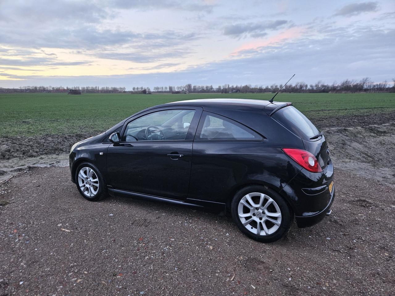 Opel Corsa 1.2 16V
