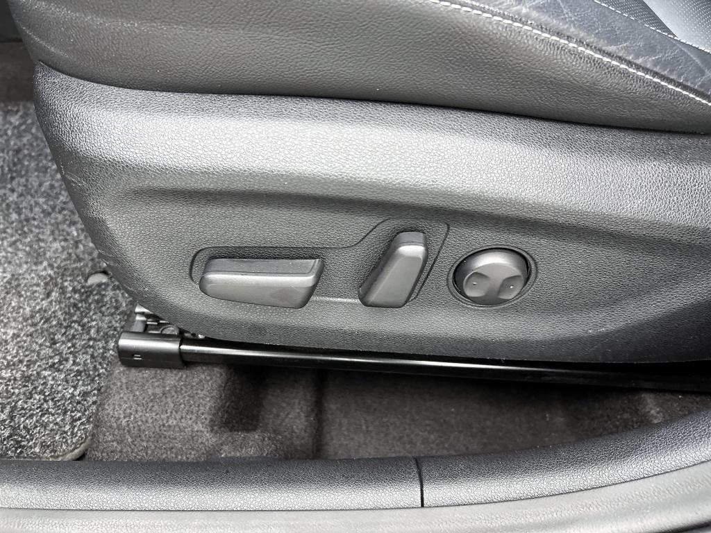 Kia Niro 1.6 gdi hybrid executiveline | trekhaak | jbl | schuifdak | stoelv
