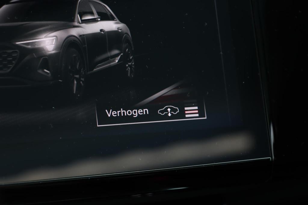 Audi Q8 E-tron 55 quattro advanced edition plus 115 kwh | soh 92,2% | lucht