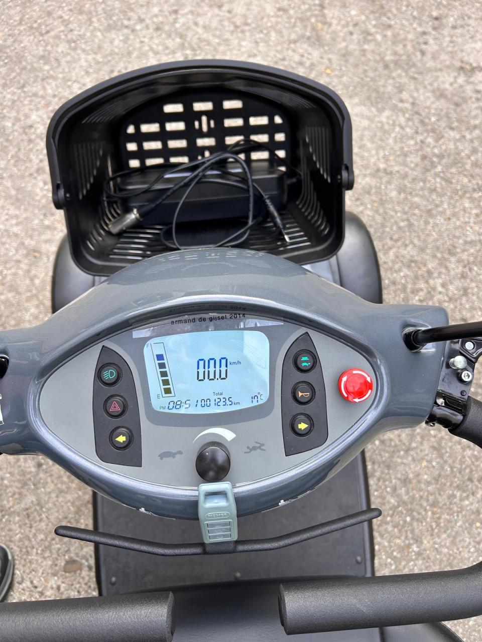 Comfortabele scootmobiel  Evo Galaxy II (4 wiels), slechts 123 km