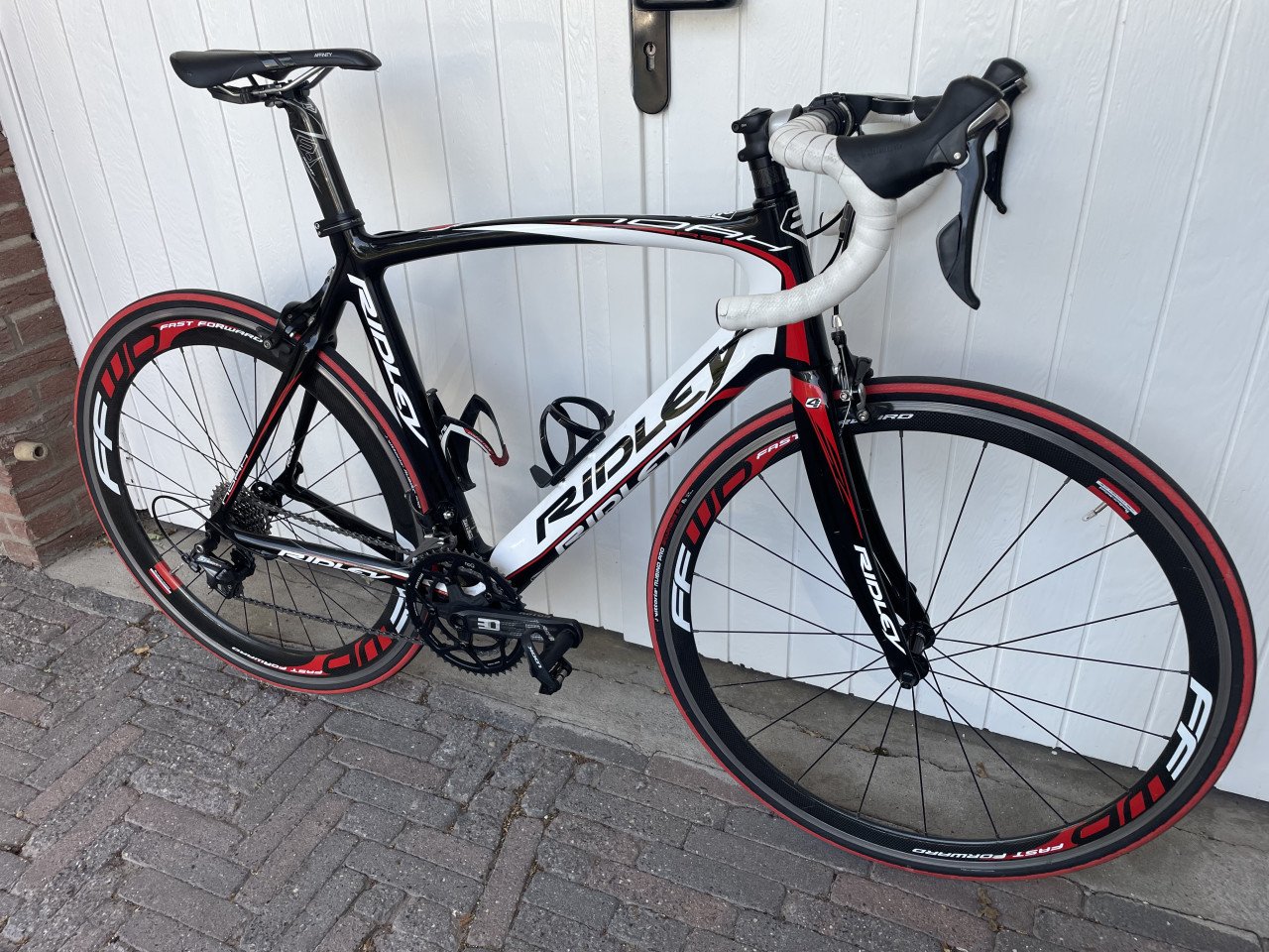 Racefiets Ridley Noah M 56