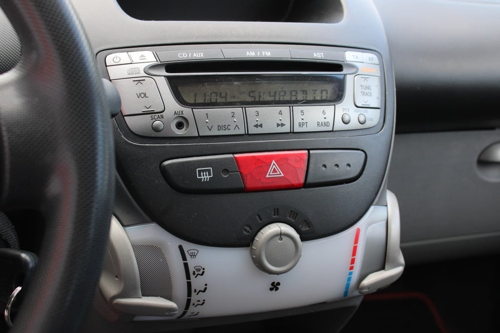 Peugeot 107 1.0-12v xs