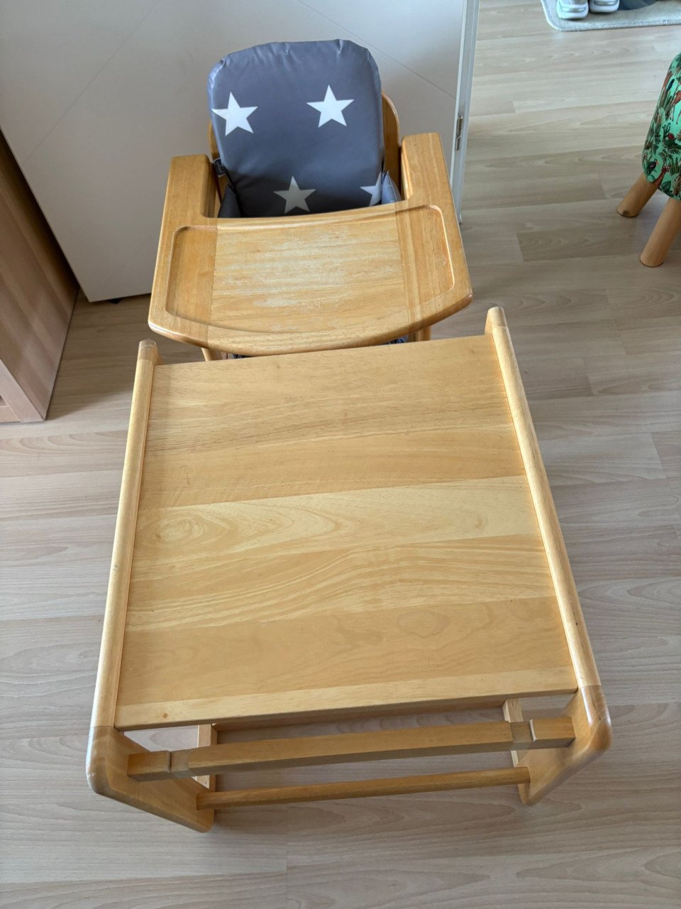 Houten Kinderstoel met tafeltje