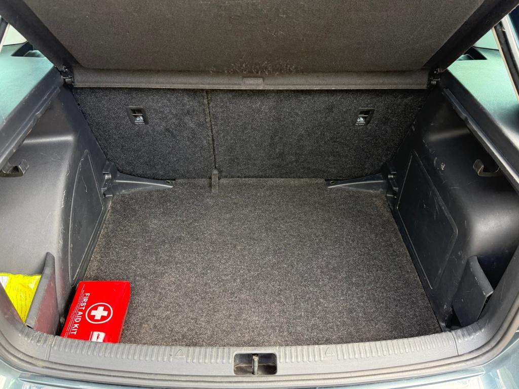 Skoda Rapid spaceback 1.0 tsi greentech clever