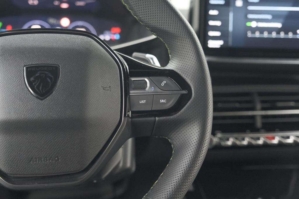 Peugeot 2008 puretech 130 eat8 gt | 360 camera | stoelmassage | adaptieve c