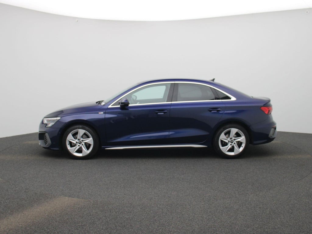 Audi A3 limousine 35 tfsi s edition | s-line interieur | automaat | navigat
