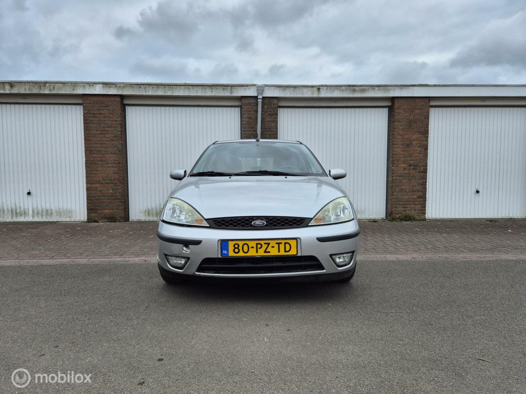 Ford Focus 1.6-16v / airco / dealeronderhouden / origineel nl